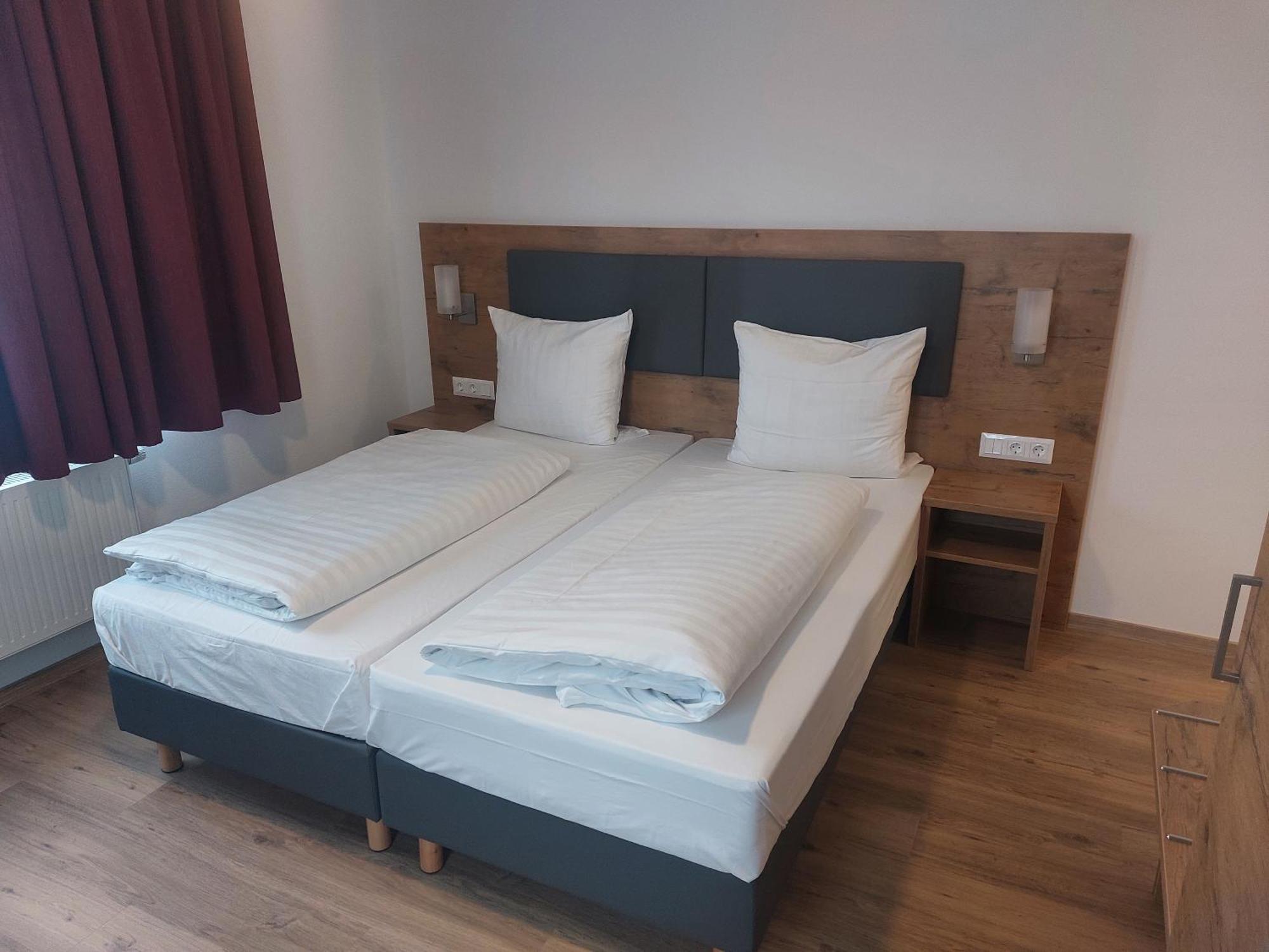 Hotel Stern Gersthofen Εξωτερικό φωτογραφία
