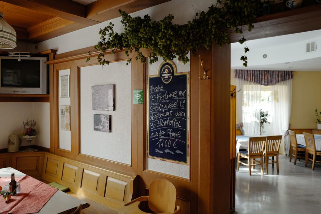 Hotel Stern Gersthofen Εξωτερικό φωτογραφία