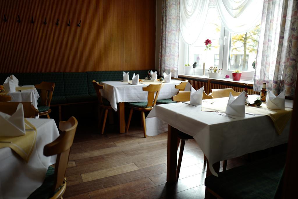 Hotel Stern Gersthofen Εξωτερικό φωτογραφία